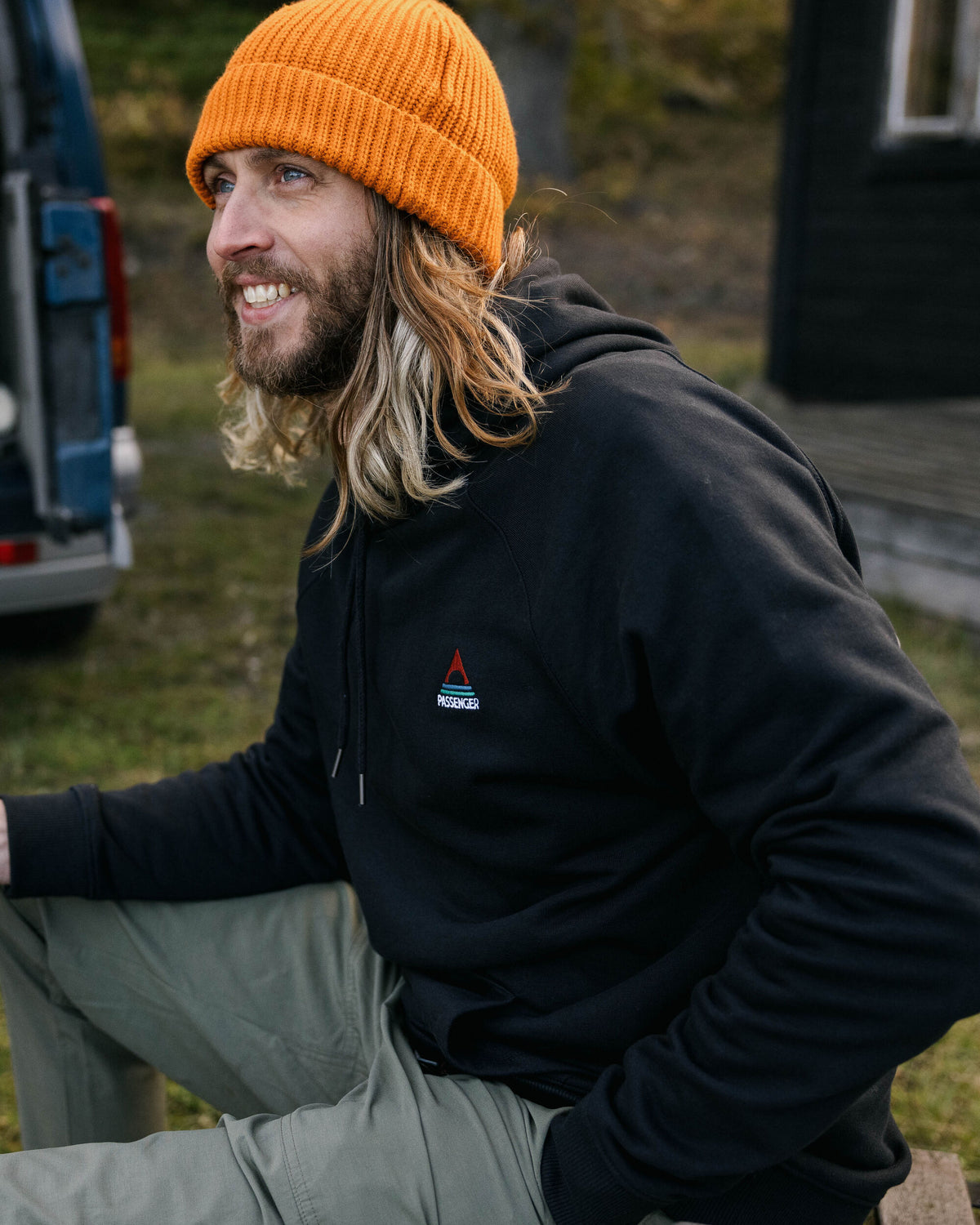 Vita Hoodie - Black - Lifestyle