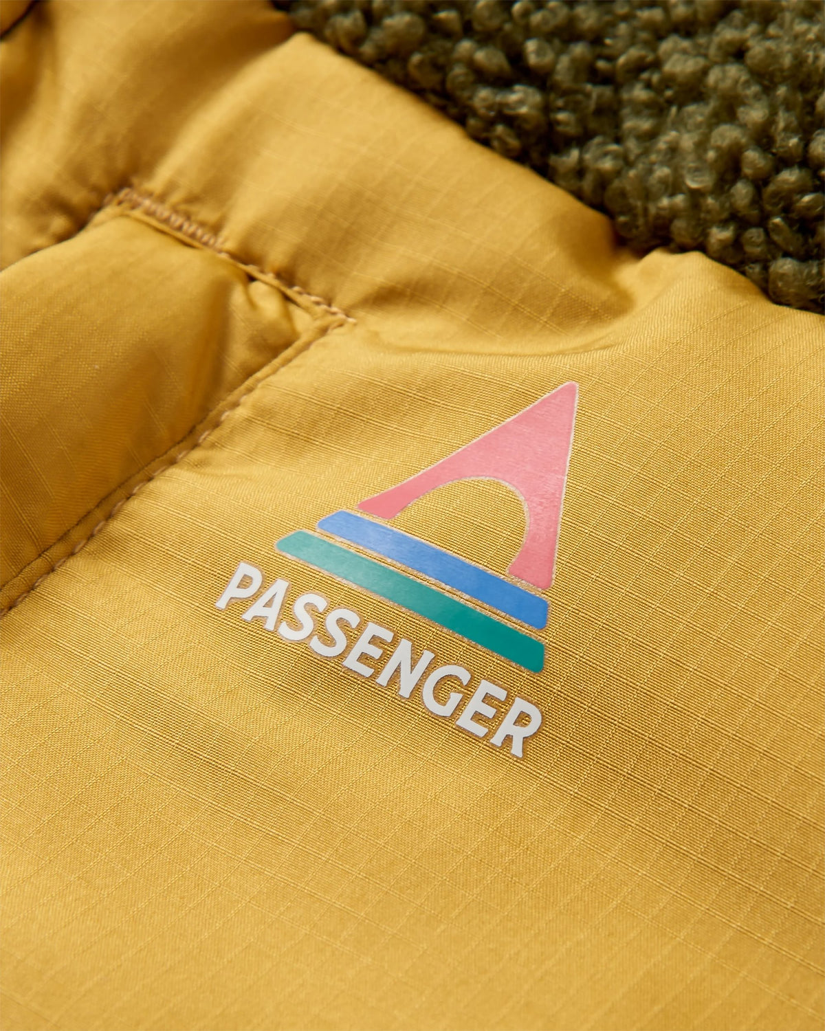 Journey Insulated Jacket - Black/Khaki - Flatlay