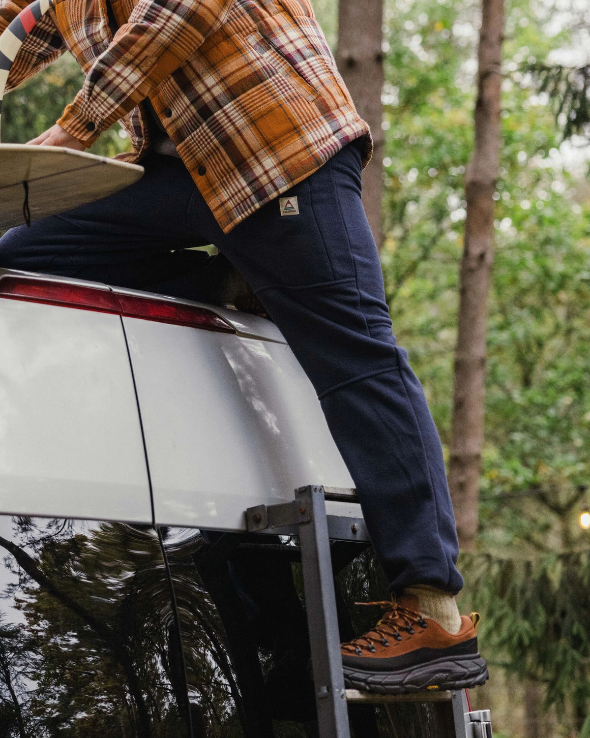 Set Off Fleece Jogger - Rich Navy - Lifestyle