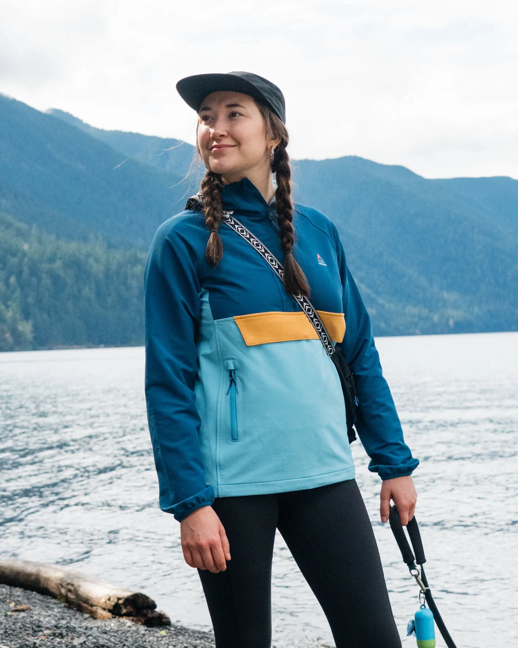 Ocean Recycled Softshell Anorak - Retro Blue/Tidal Blue - Lifestyle