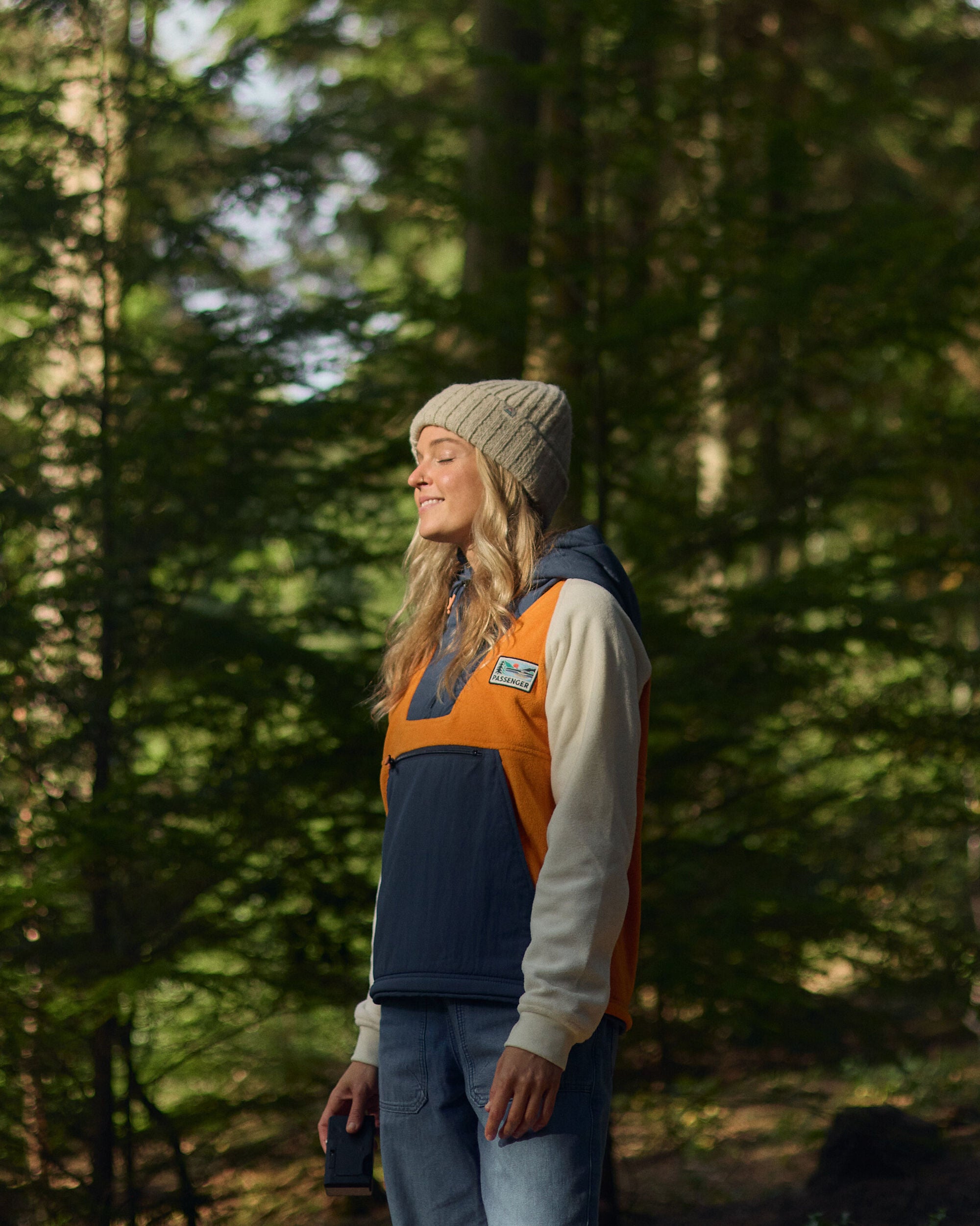 Alexander Hooded Polartec® Fleece - Sunrise Orange - Lifestyle