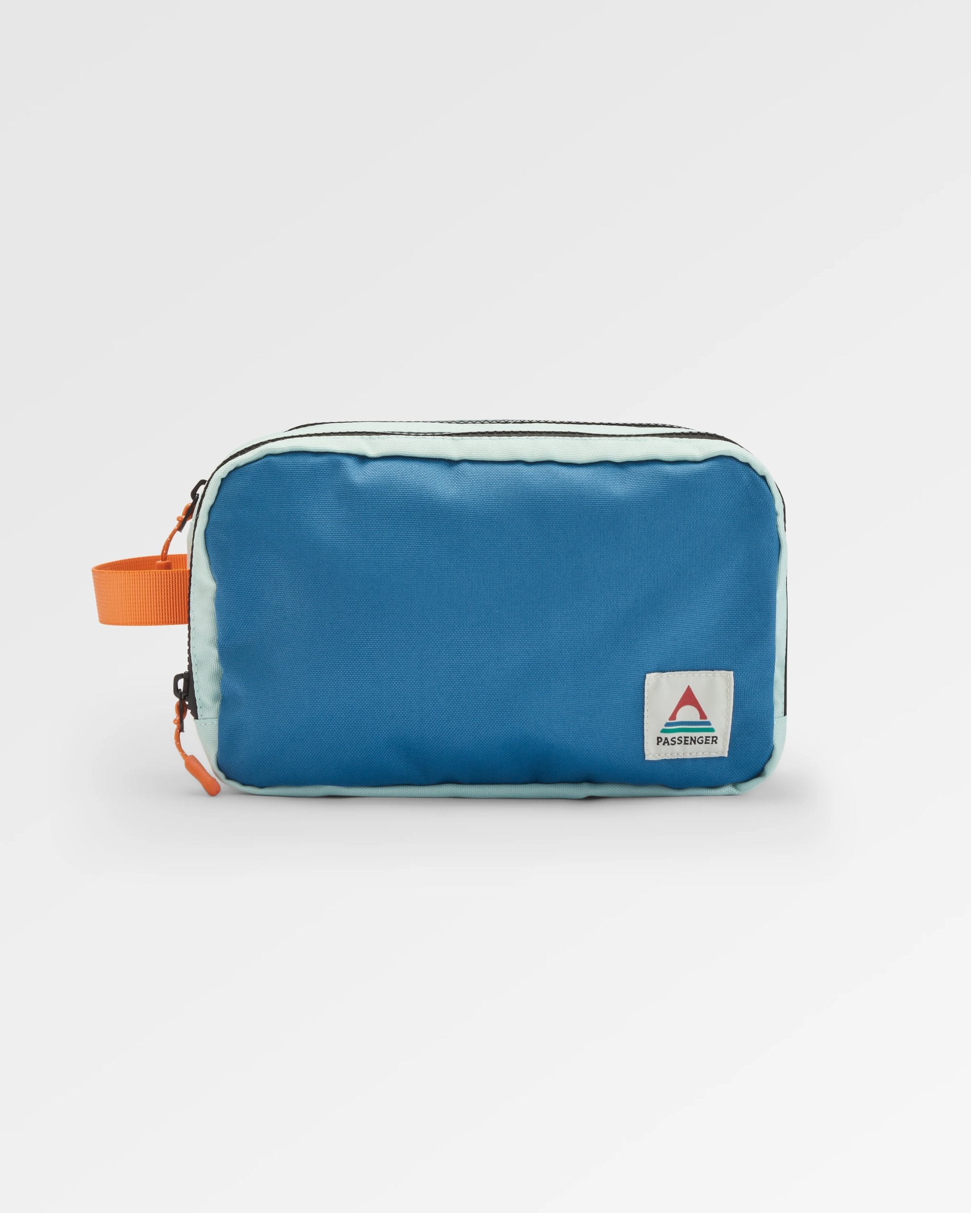 Travel Recycled Wash Kit - Rich Navy/Surf Spray/Moonlight Blue - Flatlay