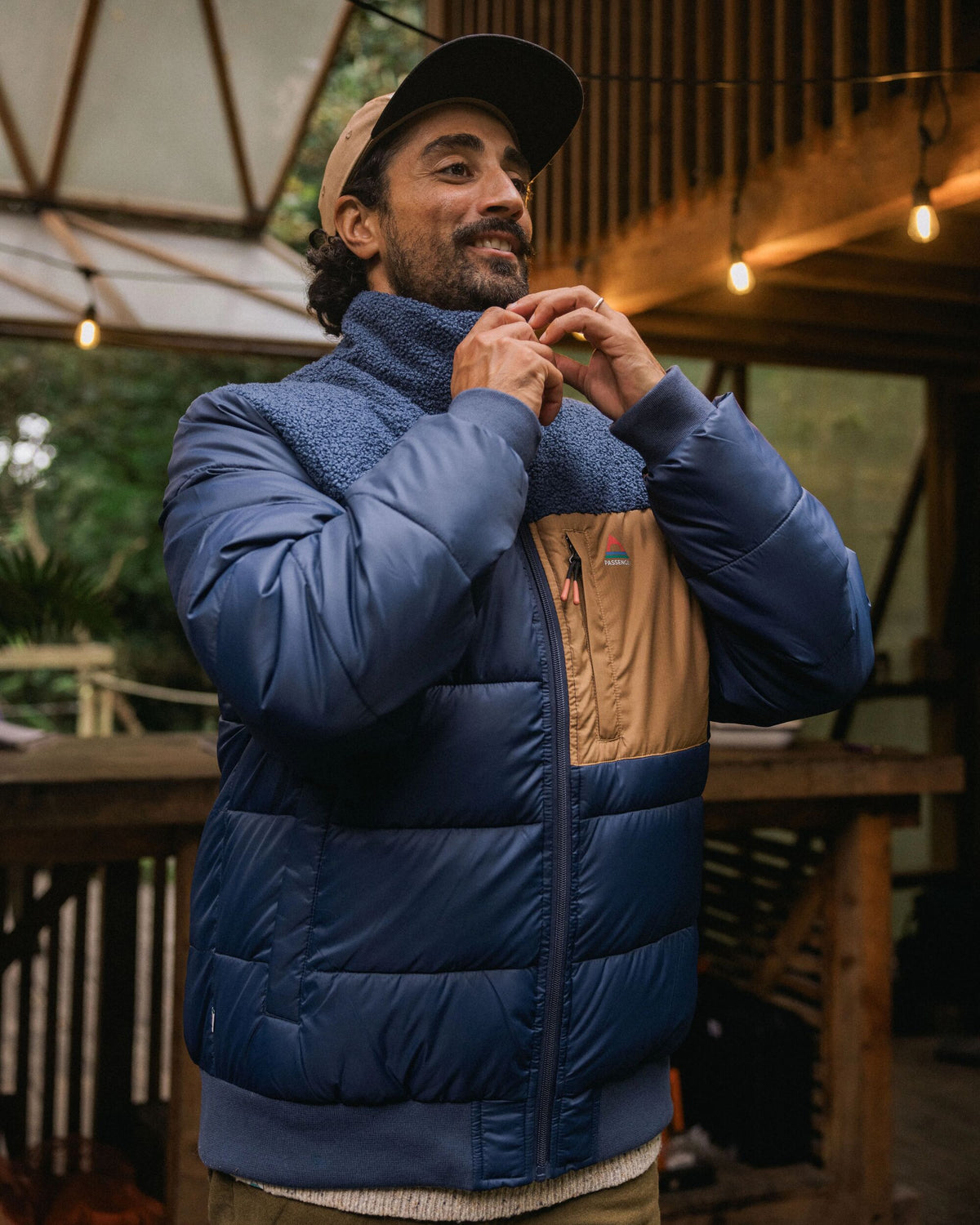 Journey Insulated Jacket - Rich Navy/Dark Denim - Lifestyle