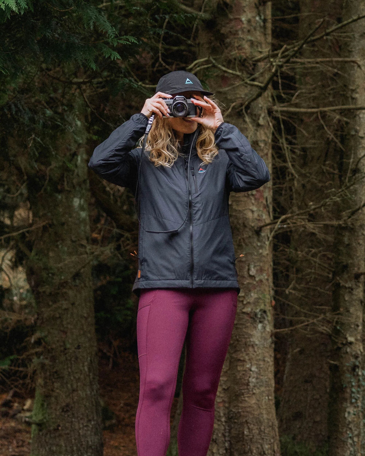 Shasta Lightweight Thermore® Hoodless Jacket - Black - Lifestyle