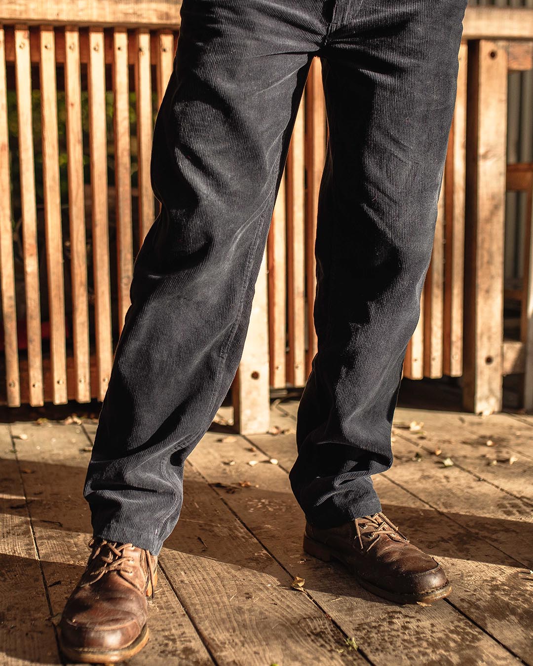 Adventurer Cord Trouser - Deep Navy - Lifestyle
