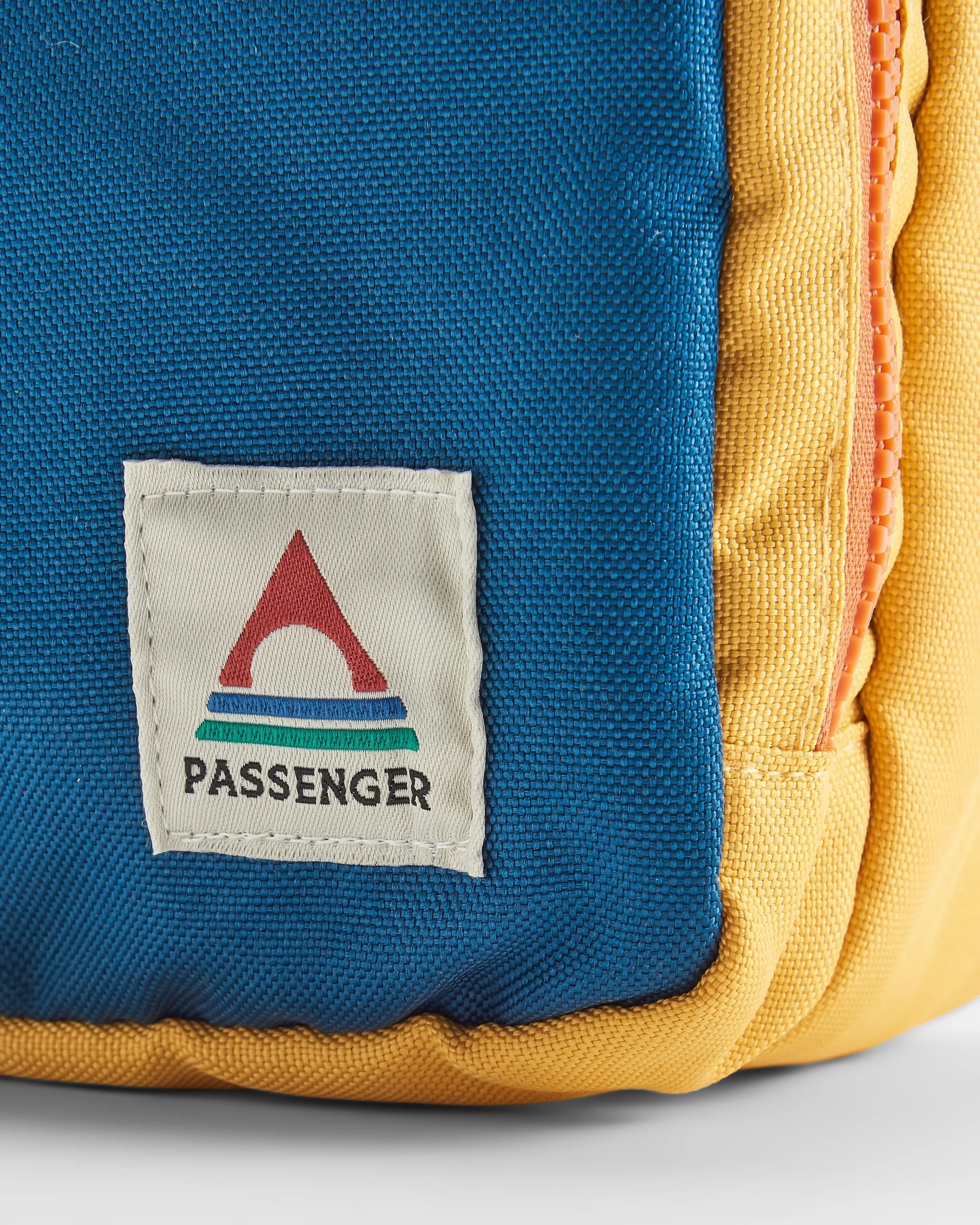 Travel Recycled Wash Kit - Tidal Blue Orange Multi - Flatlay