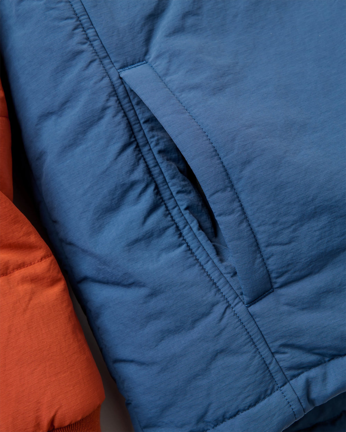 Oceanic Insulated Anorak - Dark Rust/Dark Denim - Flatlay