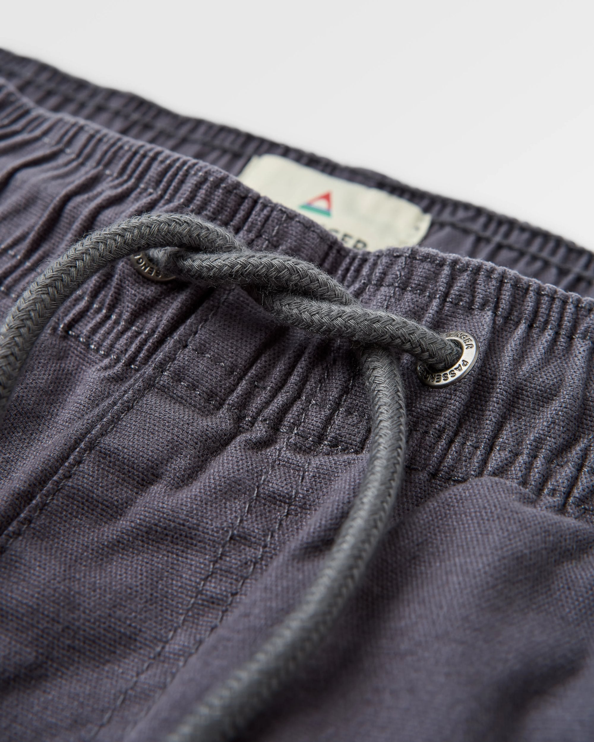 Drifter Organic Cotton Short - Charcoal - Flatlay