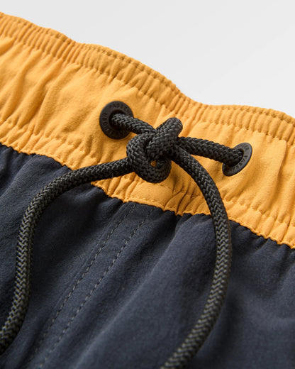 Way Out Short - Black/Marine Blue - Flatlay