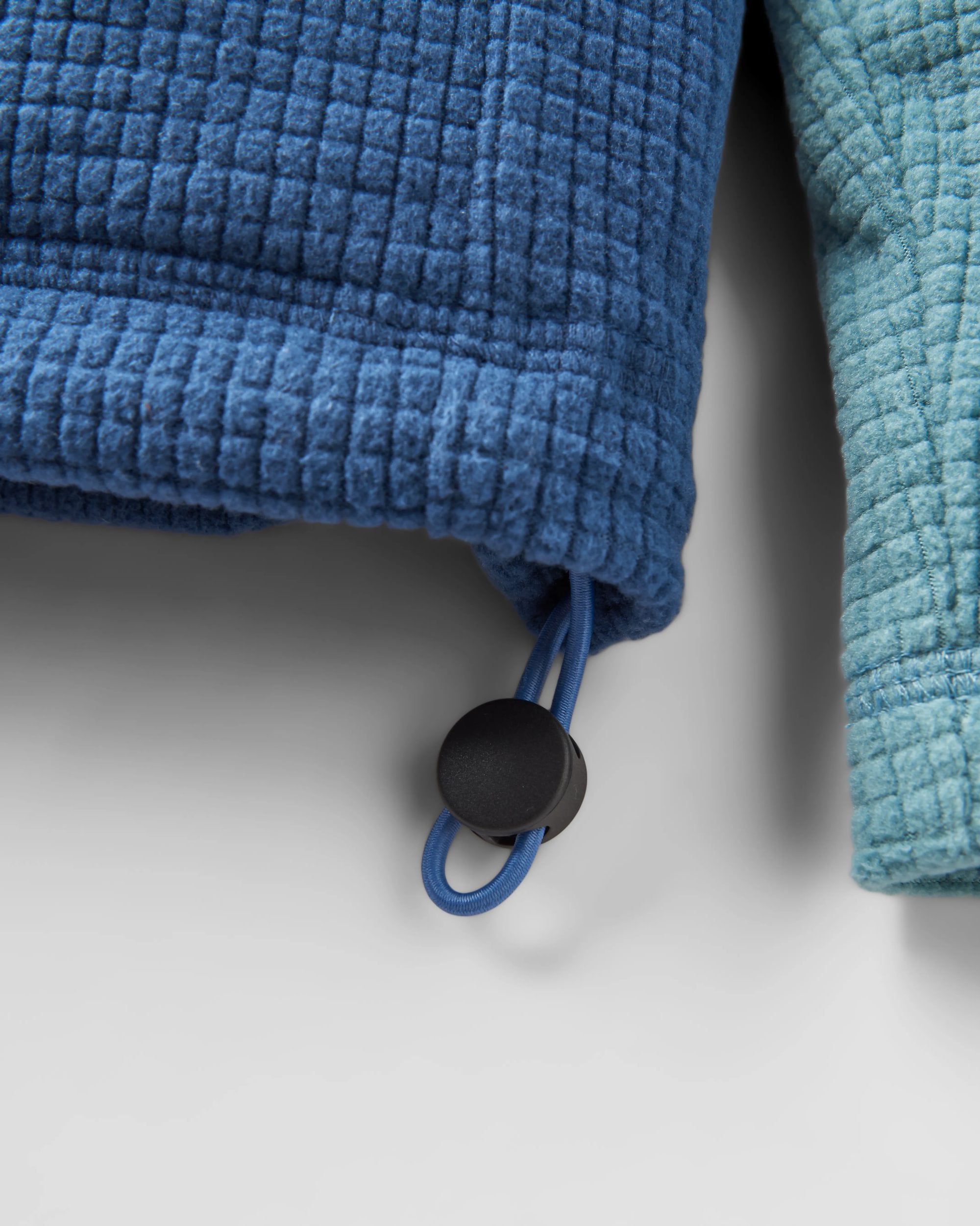 Overlook Recycled Grid Polar Fleece - Arctic/Dark Denim - Flatlay