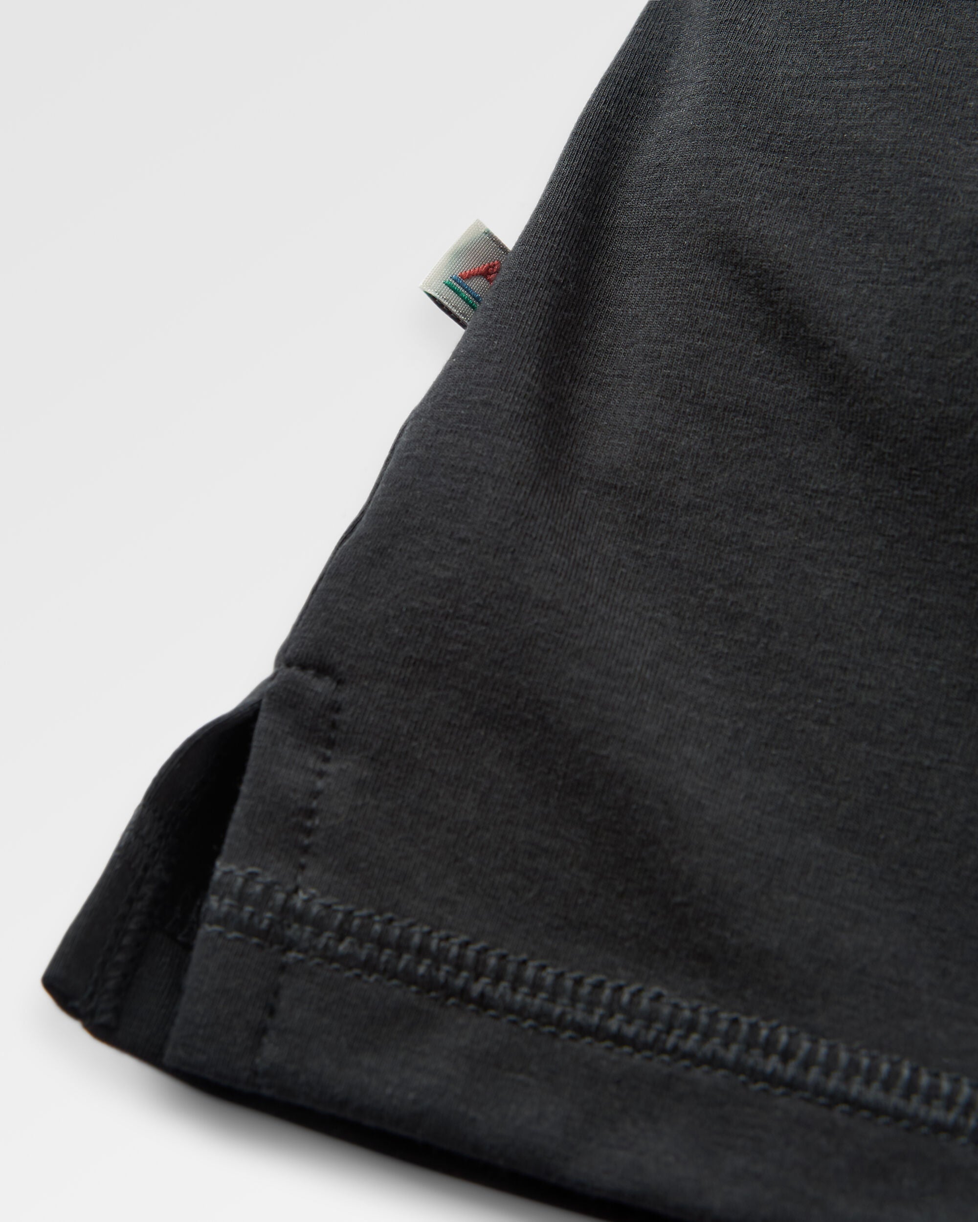 Roamer Men's Recycled Active T-Shirt - Black - Flatlay