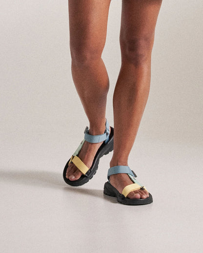 Venice Roam Sandal - Sunlight Multi - Studio Model