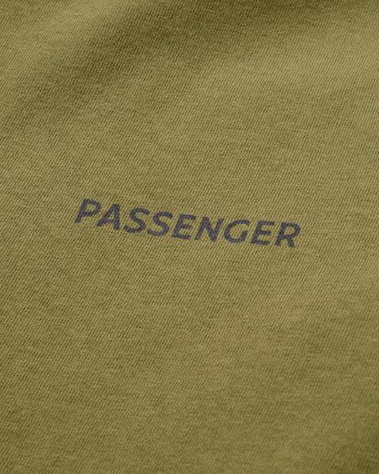 Roamer LS T-Shirt - Clover - Flatlay