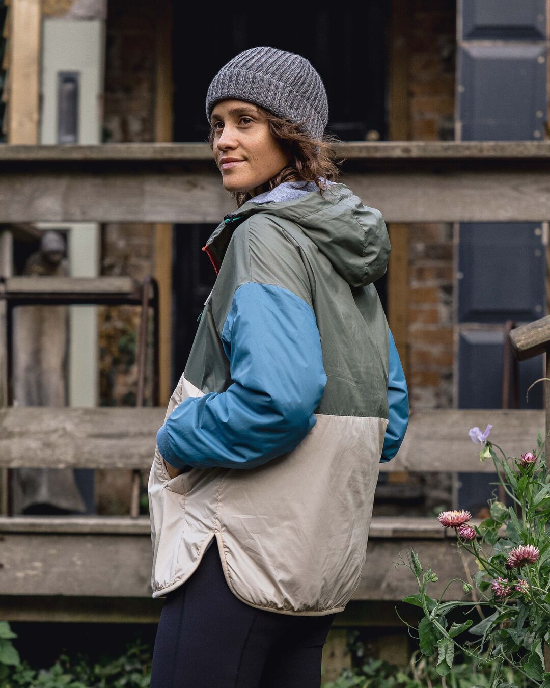 Moonlight Recycled Insulated Anorak - Dusty Olive - Lifestyle