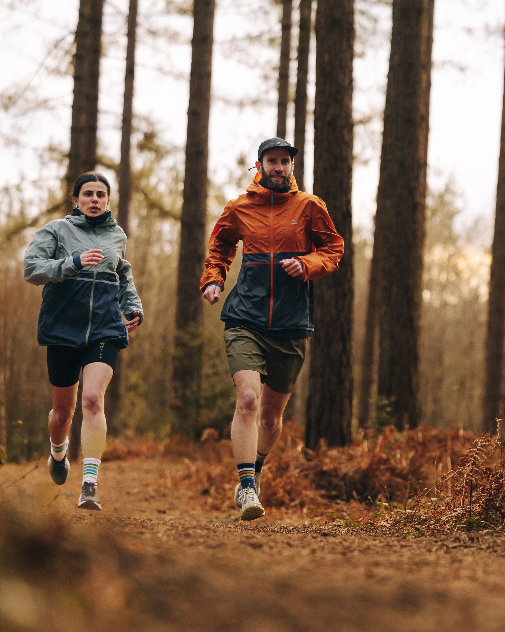 Emerge 5 Panel Trail Cap - Black - Lifestyle - Male