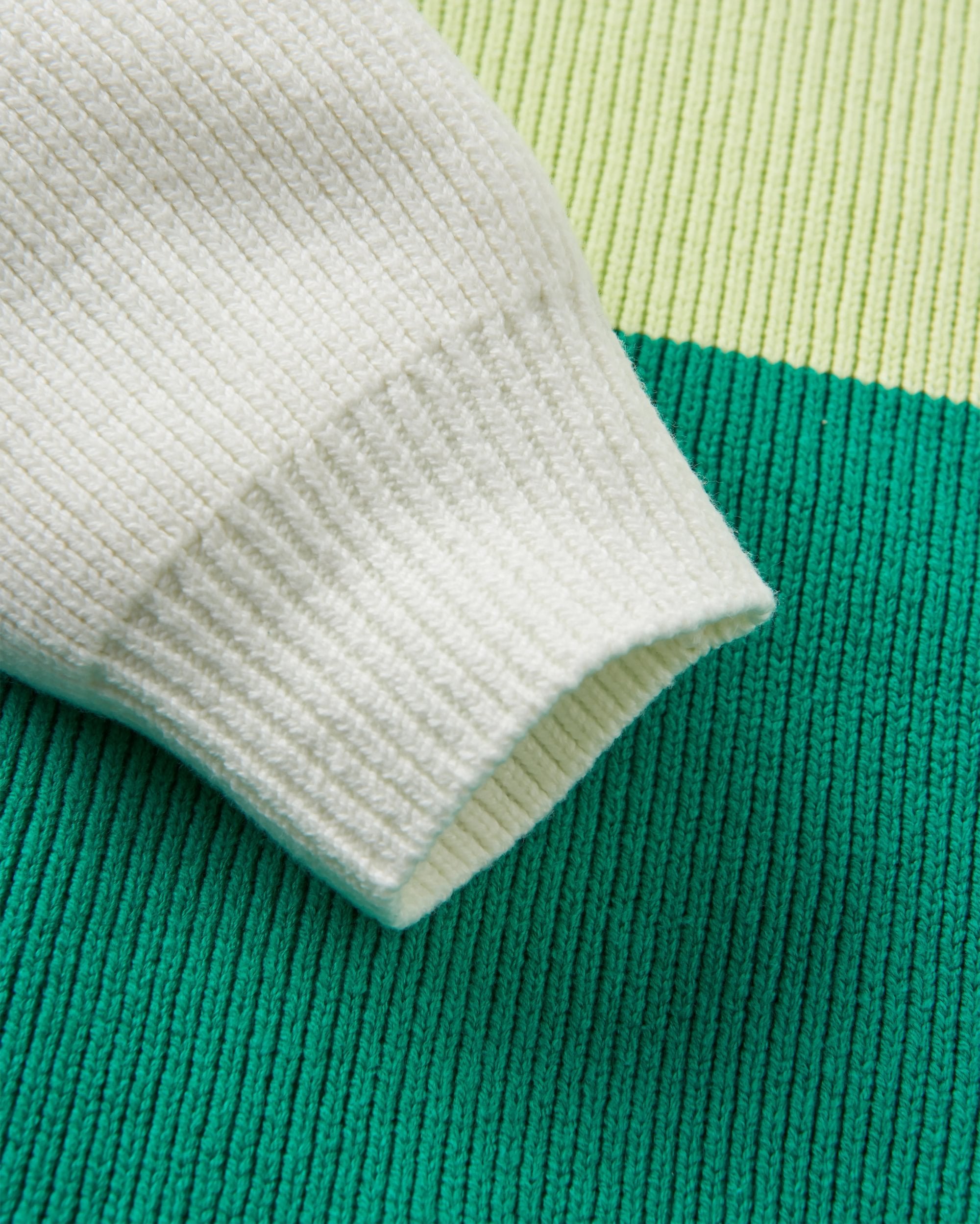 Gondwana Organic Oversized Knitted Jumper - Greenlake - Flatlay