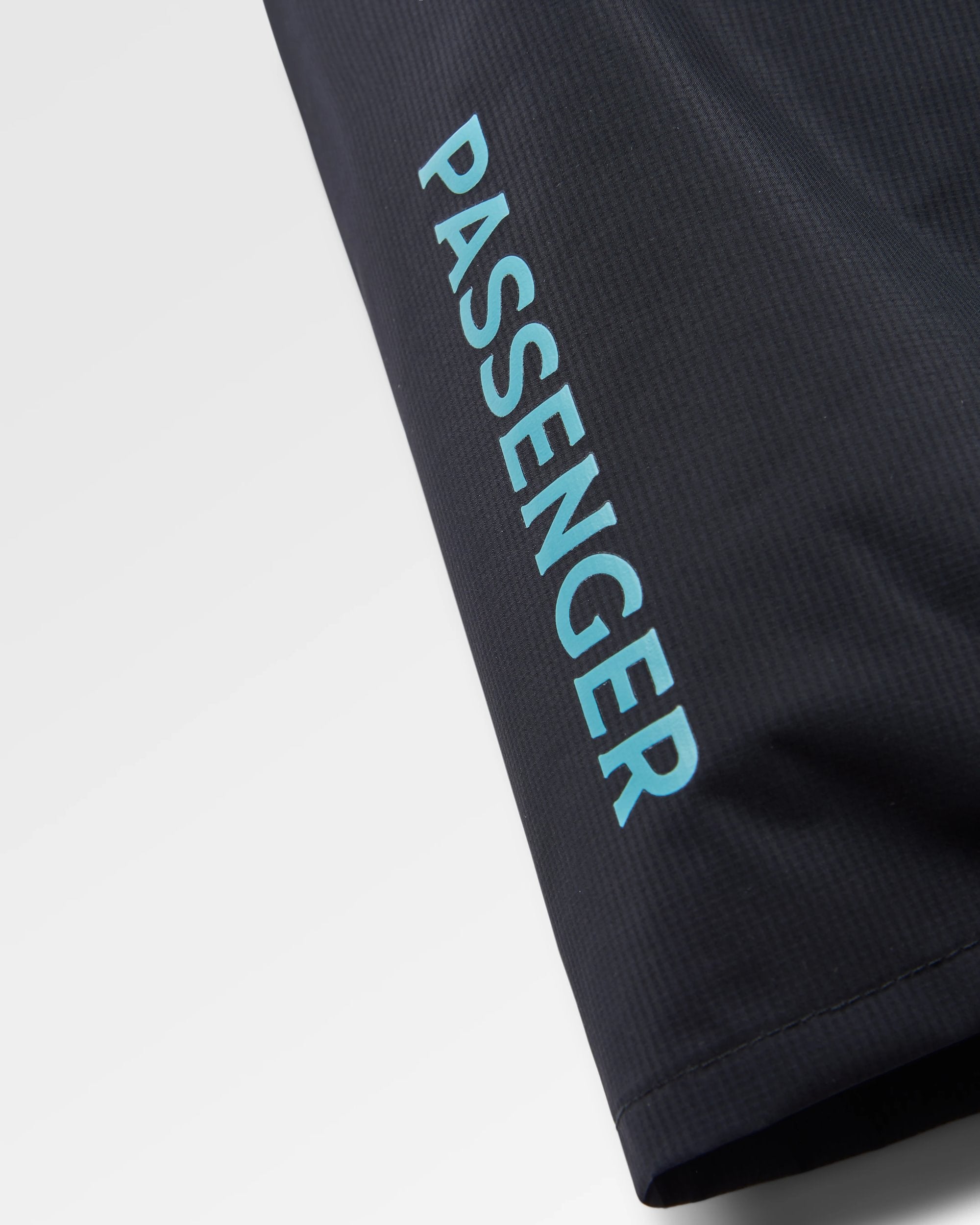 Trailscape Light Men's Recycled Waterproof Jacket - Black - Flatlay