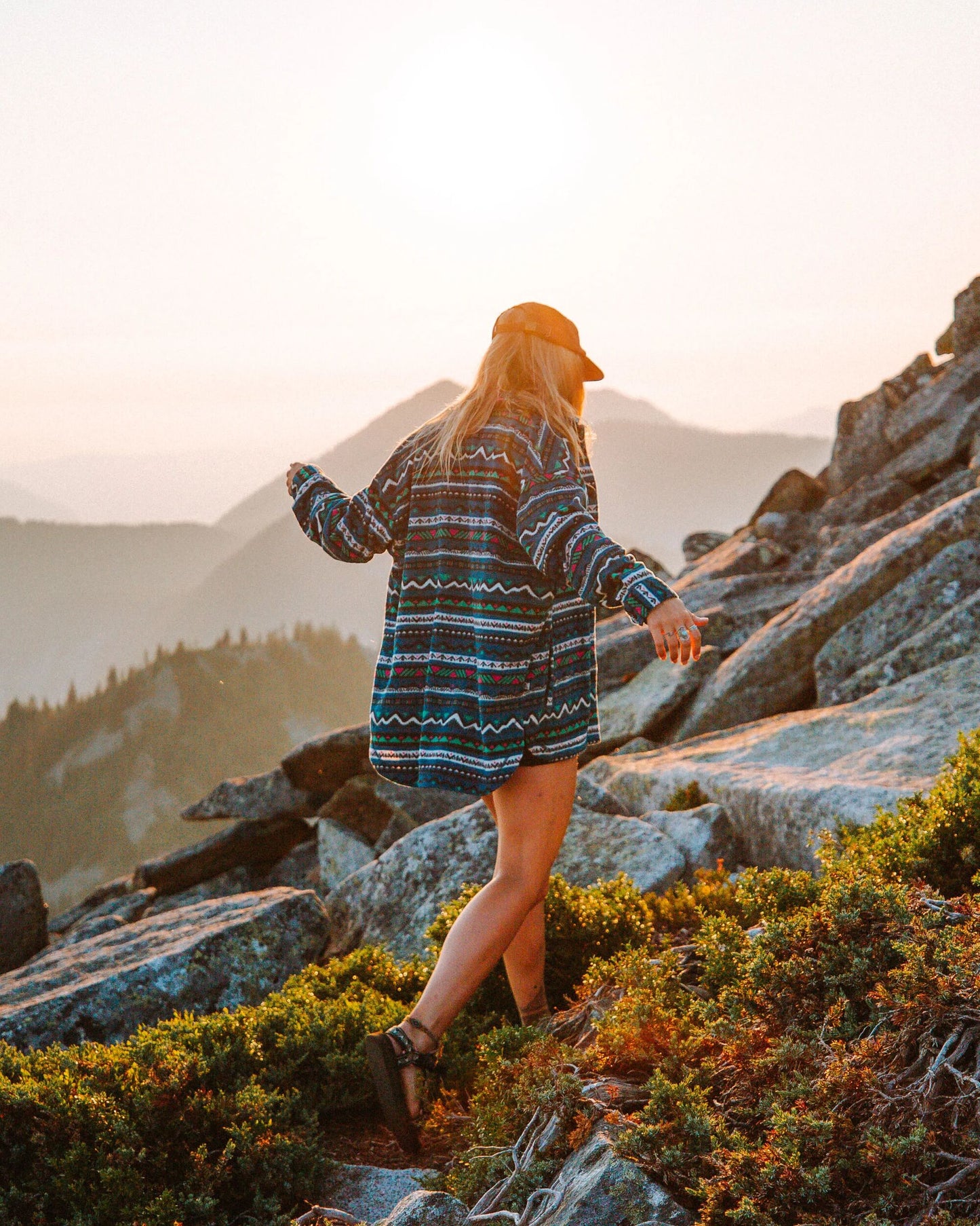 East Recycled Polar Fleece Shirt - Mountain Geo Tidal Blue