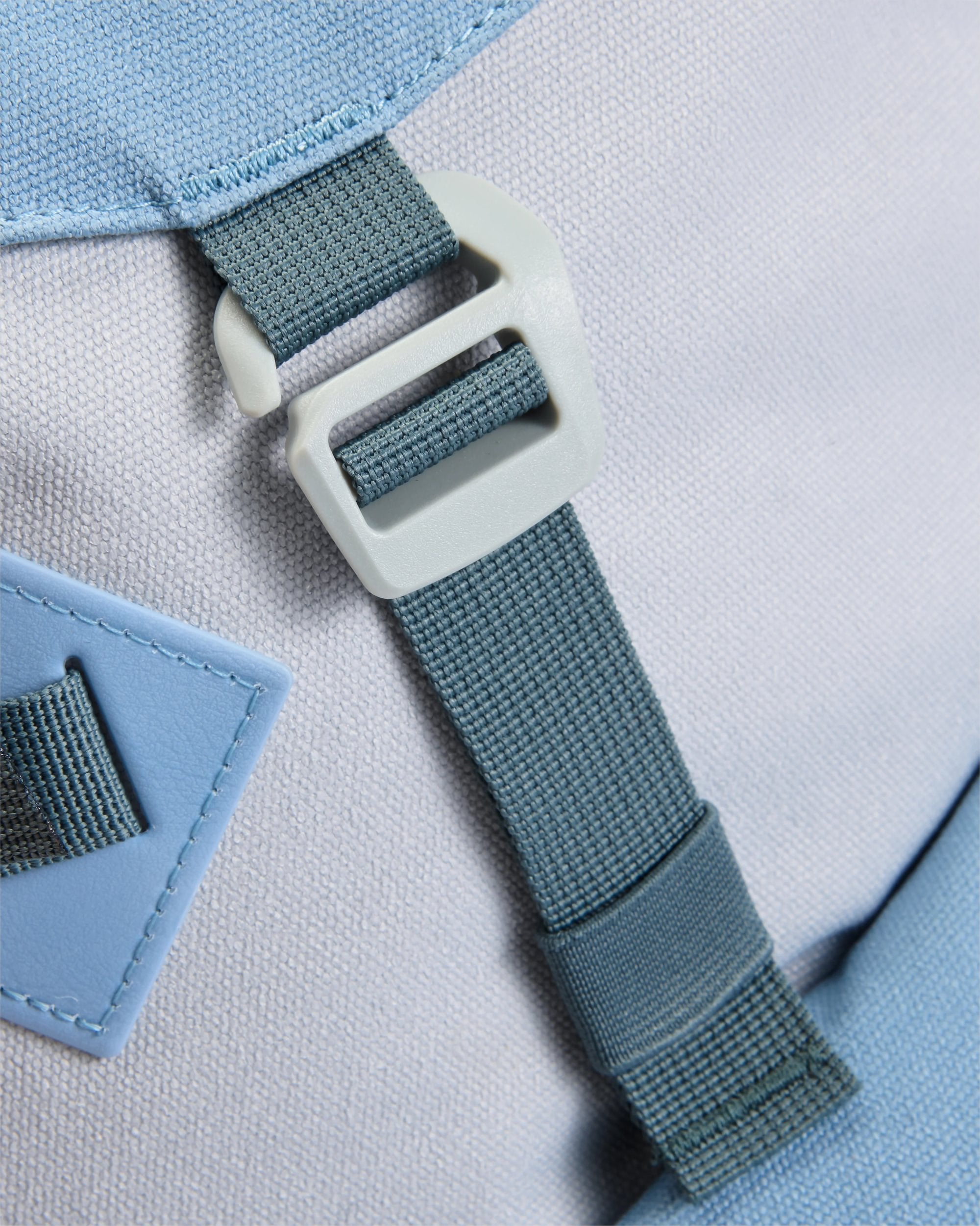 Vantage 24L Backpack - Faded Denim/ Grey Blue - Flatlay