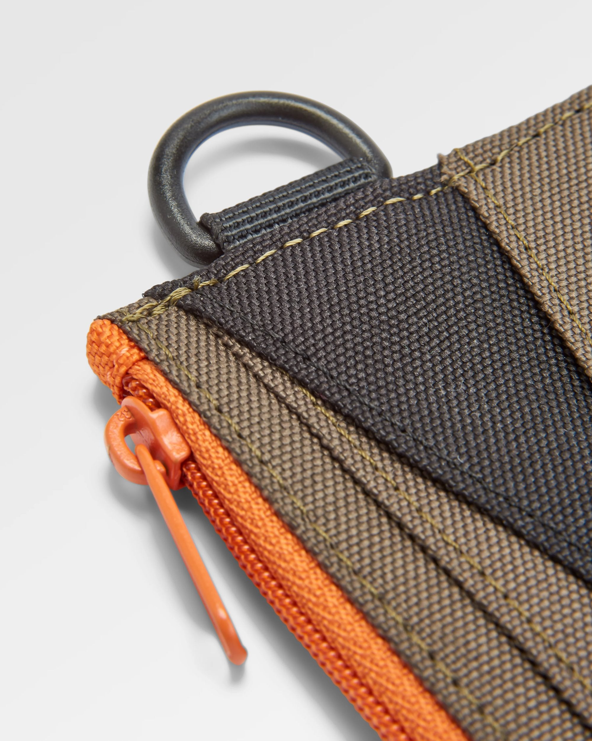 Mountain Recycled Card Holder - True Black/ Khaki - Flatlay