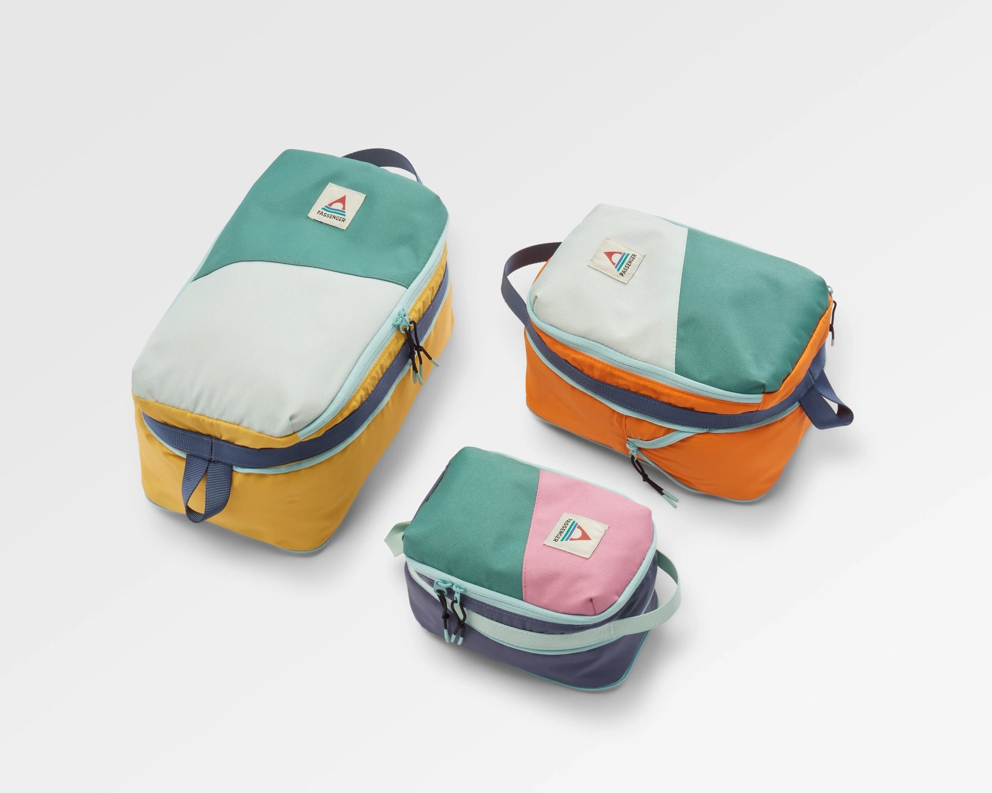 Packing Cube 9L - Spearmint/Deep Ocean - Flatlay