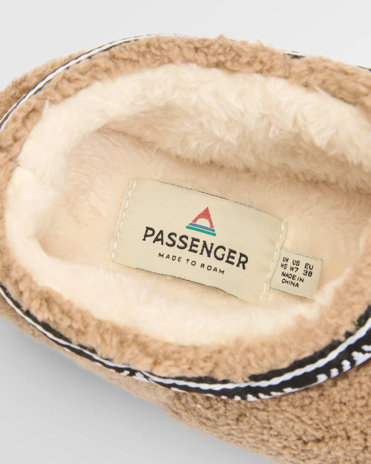 Ember Sherpa Fleece Slipper - Biscuit - Flatlay