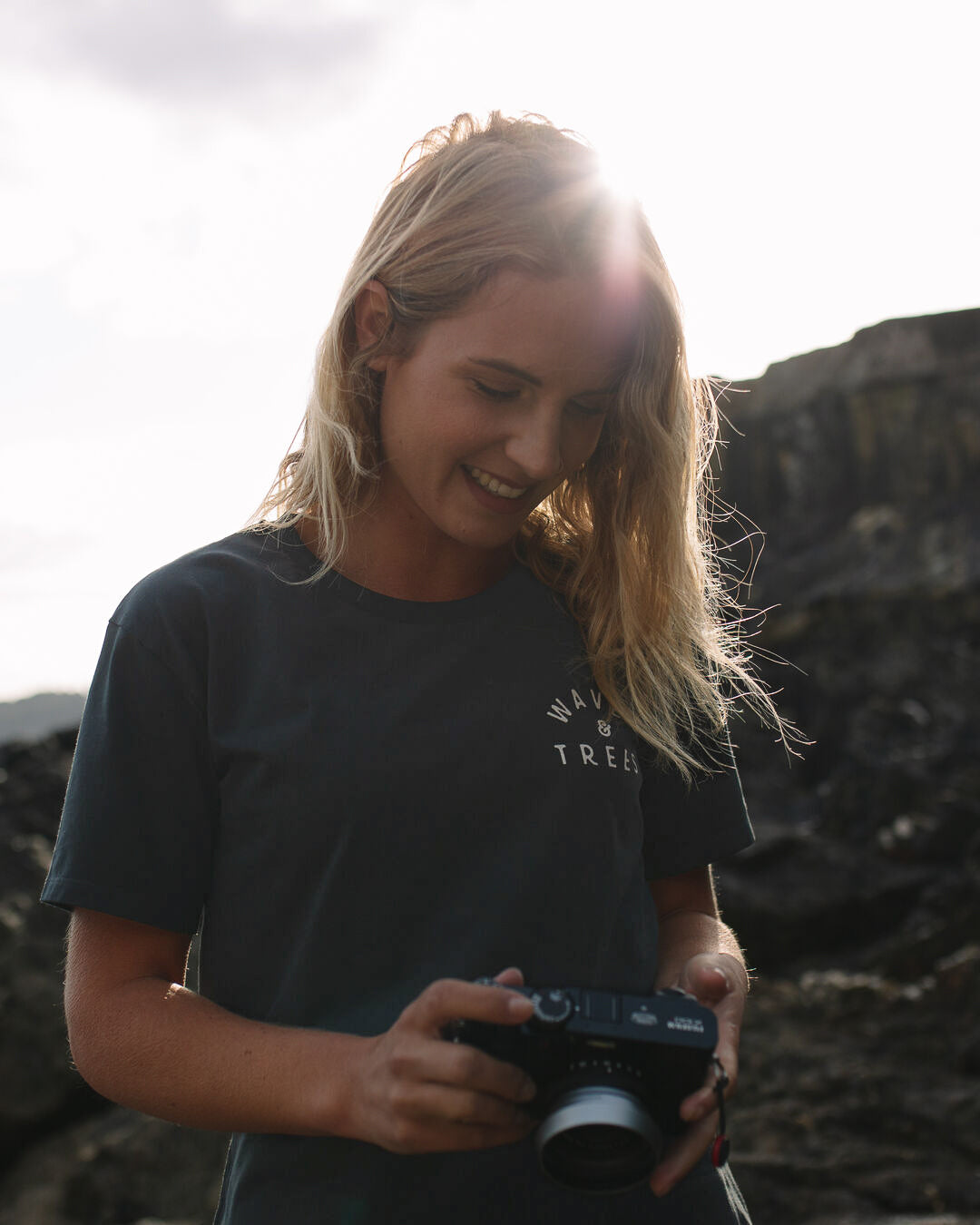 Penida T-Shirt - Charcoal - Lifestyle