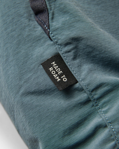 Set Off Reversible Polartec® Fleece Vest - Warm Beige/Marine Blue - Flatlay