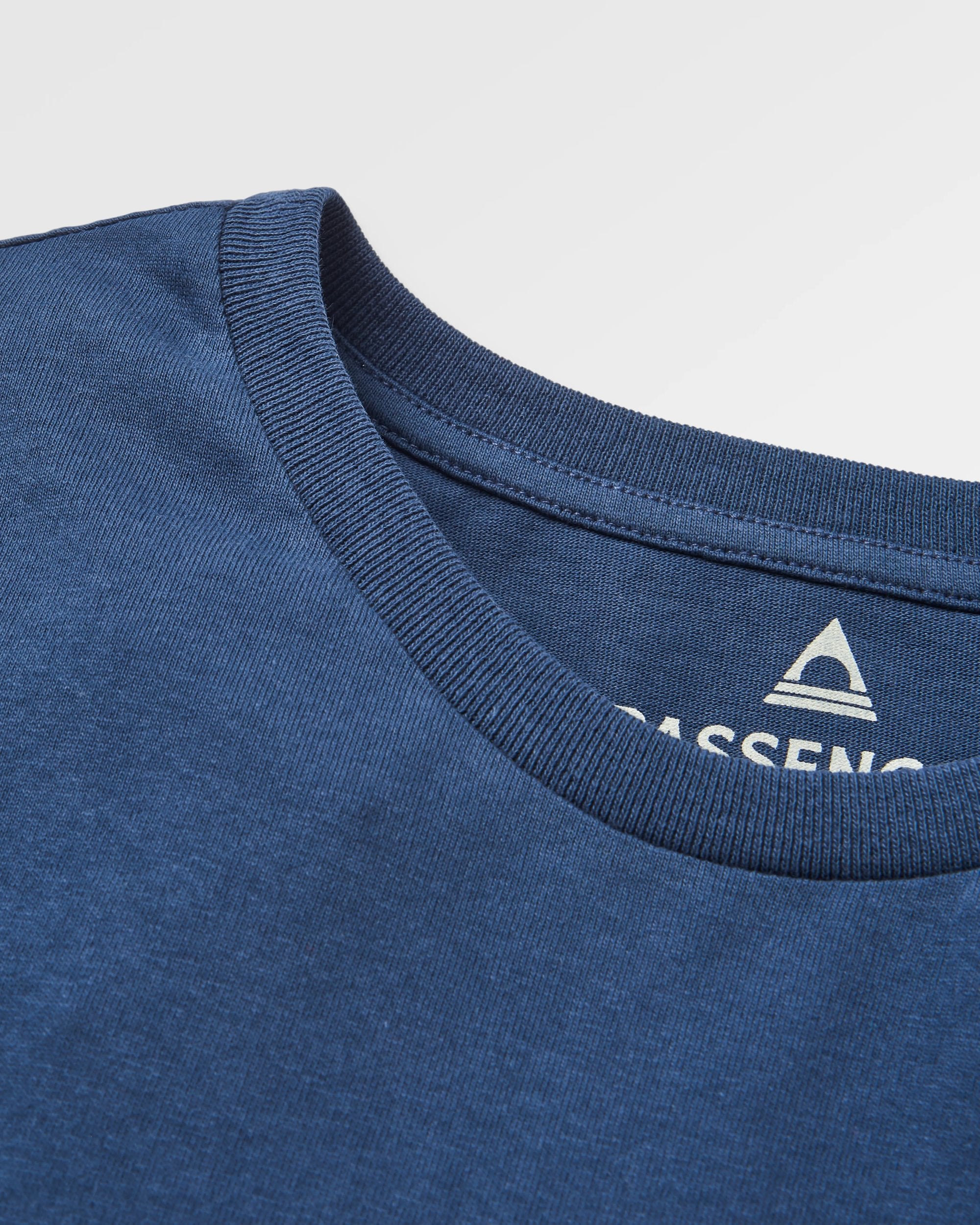 Roamer Men's Recycled Cotton T-Shirt - Rich Navy - Flatlay