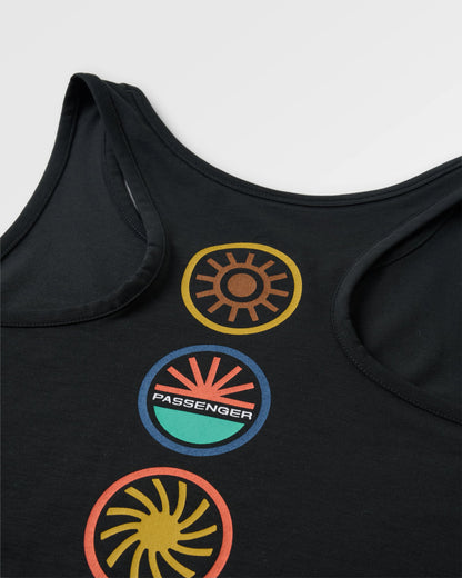 Chase The Light Drirelease® Active Vest - Black - Flatlay