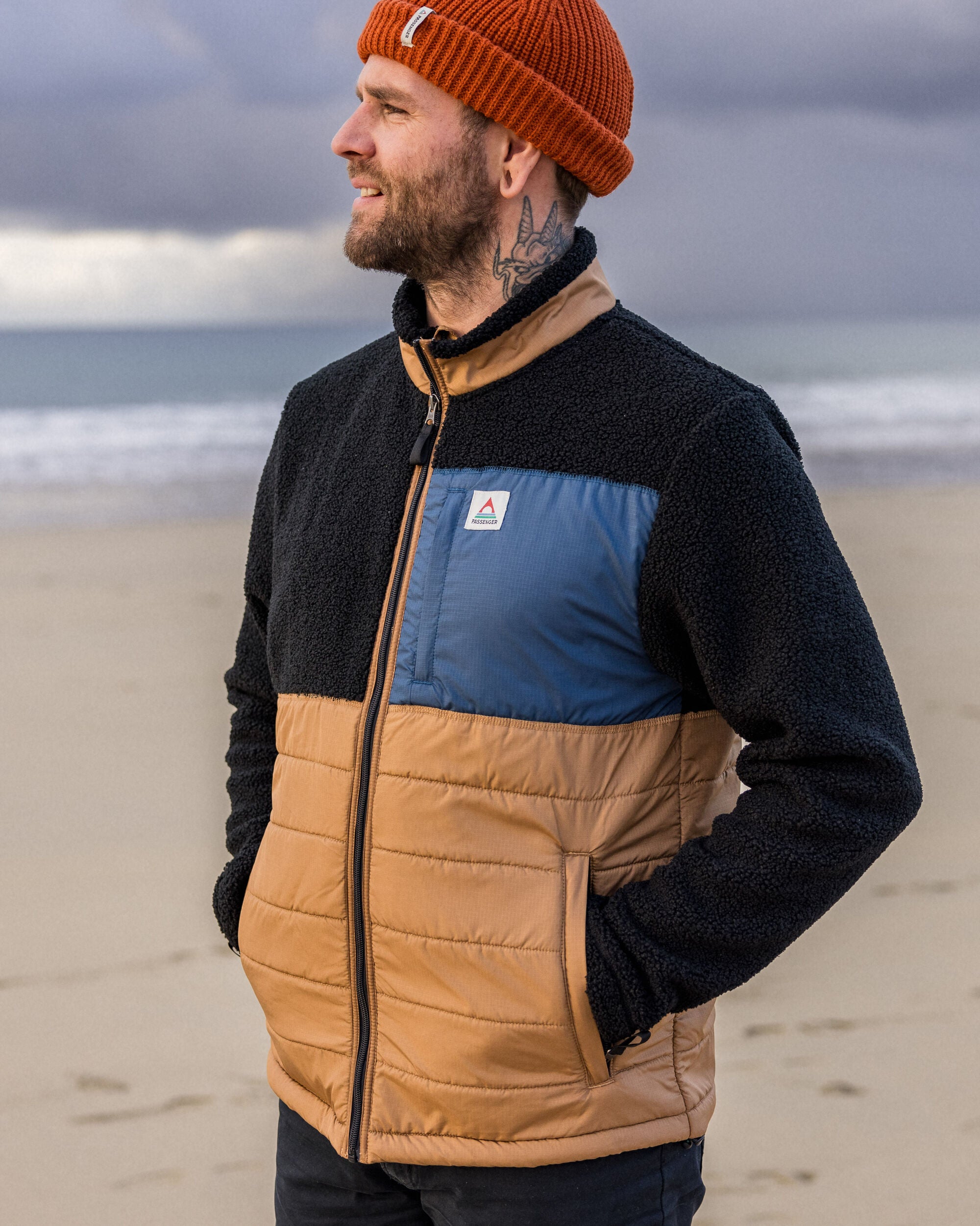 Born Explorer Recycled Polar-Lined Sherpa Fleece - Black - Lifestyle