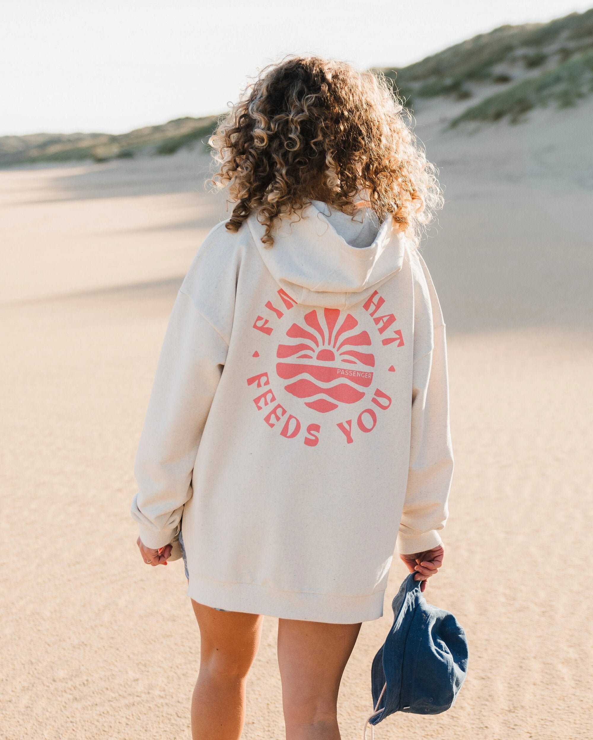Discovery Recycled Cotton Hoodie - Milky Marl - Lifestyle