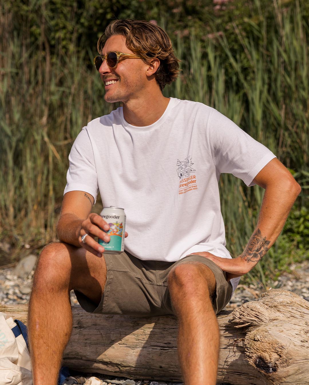 Brews & Views T-Shirt Passenger X Brewgooder - White - Lifestyle