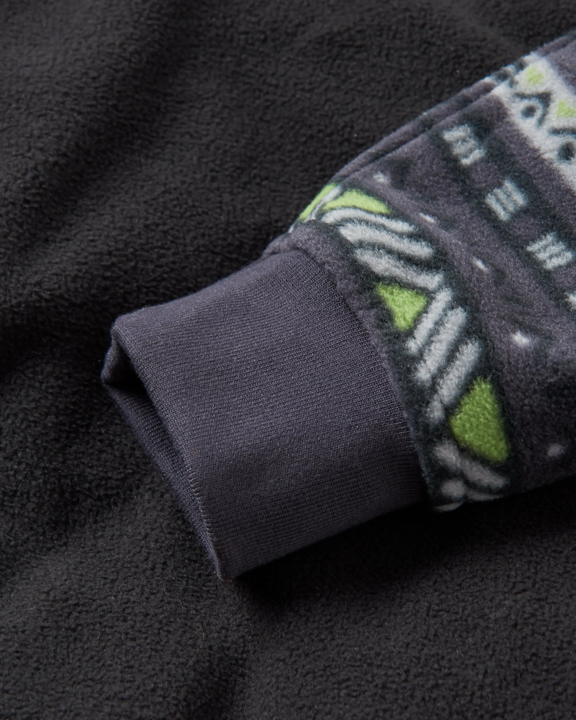 Woodland Hooded 1/2 Zip Recycled Polar Fleece - Mountain Geo Charcoal - Flatlay