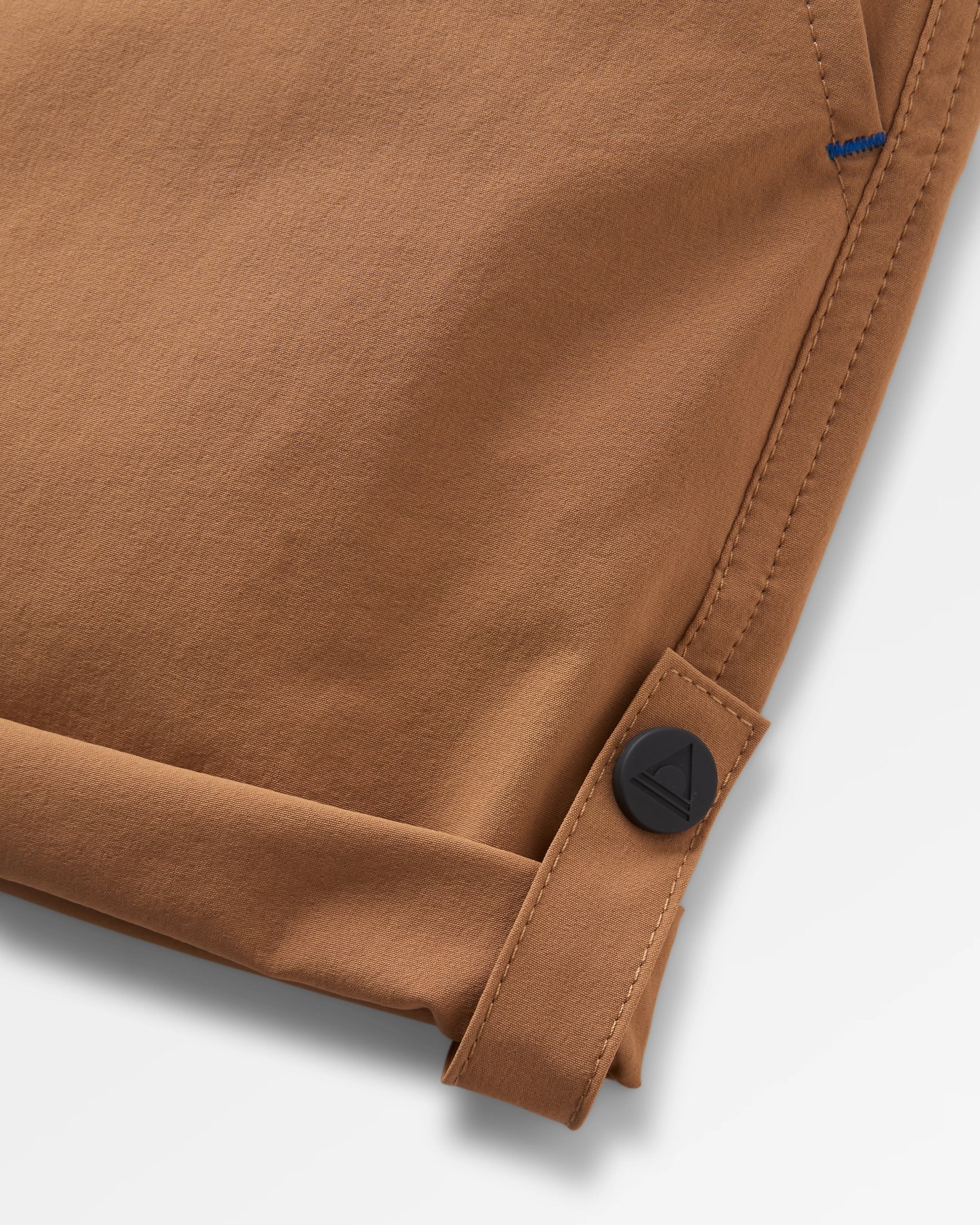 365 Trail Roll Up Short - Toffee - Flatlay