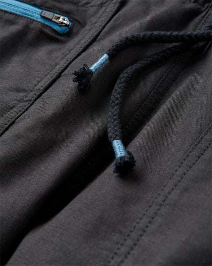 Basswood Organic Cotton Short - Black - Flatlay