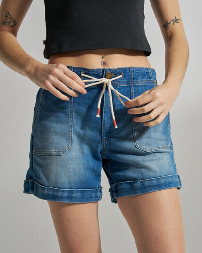 Carriso Denim Short - Light Wash Denim - Studio Model