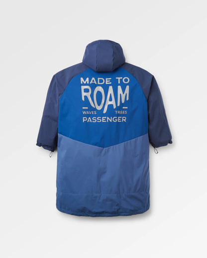 Riptide Lightweight Changing Robe - Rich Navy/Dark Denim - Flatlay