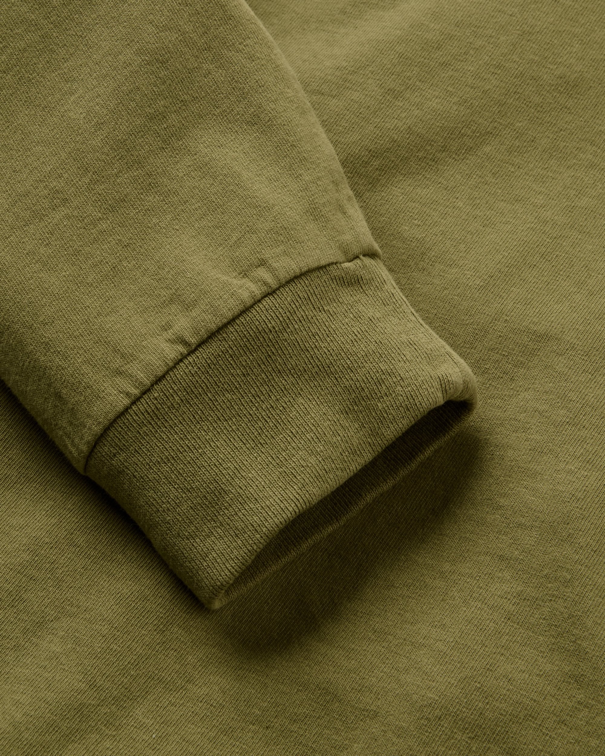 Roamer LS T-Shirt - Clover - Flatlay