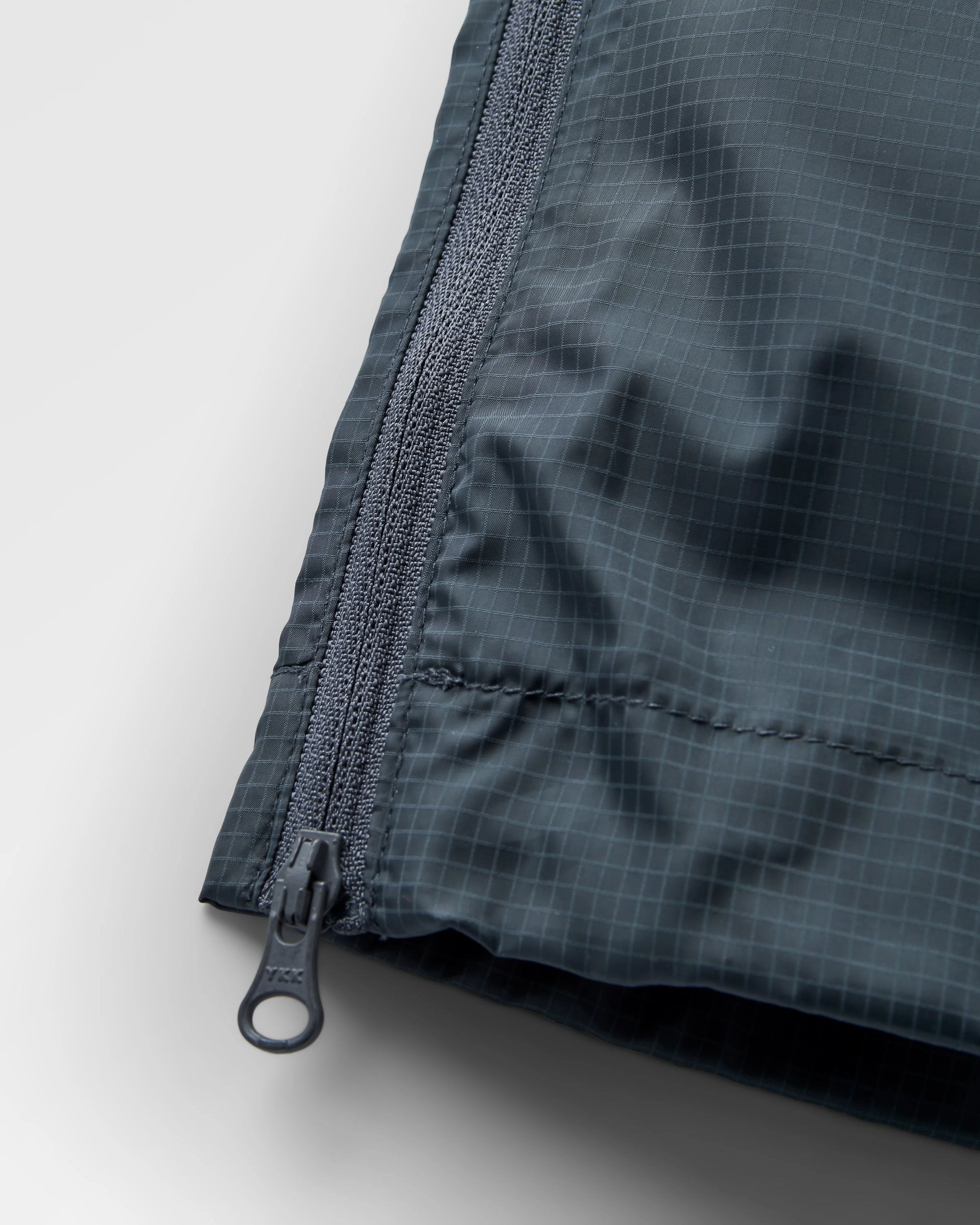 Viento Recycled Windshell Trouser - Charcoal - Flatlay