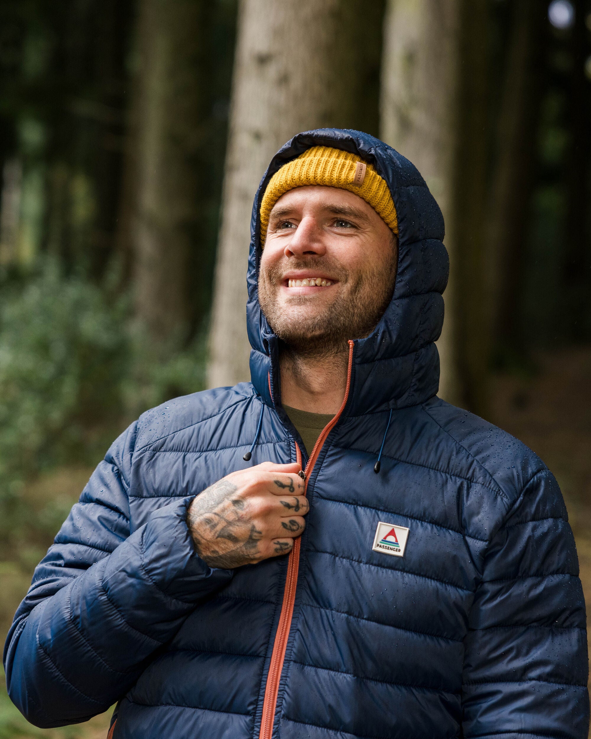 Roamer Recycled 2.0 Insulated Jacket - Rich Navy - Lifestyle