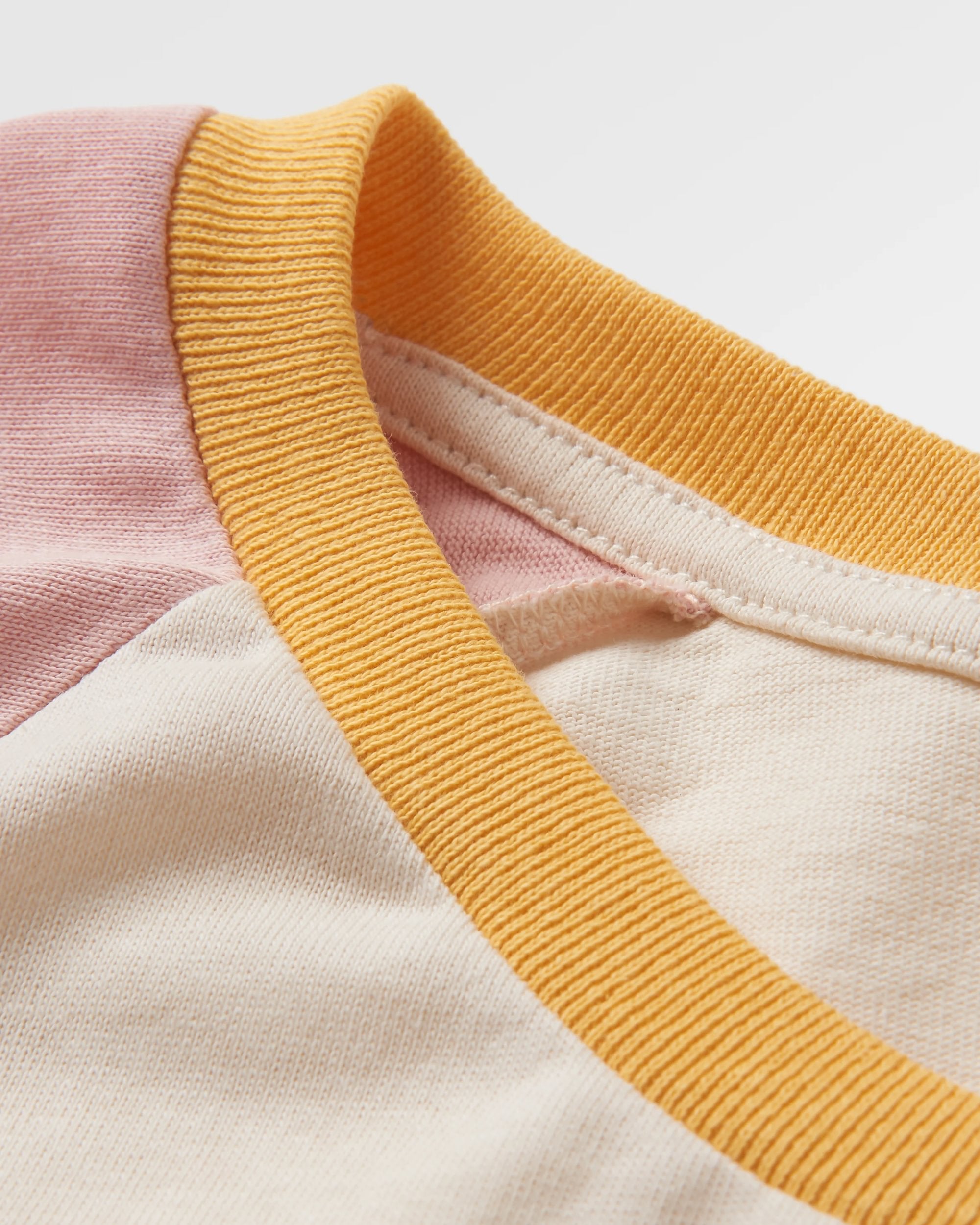 Riser Recycled Cotton LS T-Shirt - Birch - Flatlay