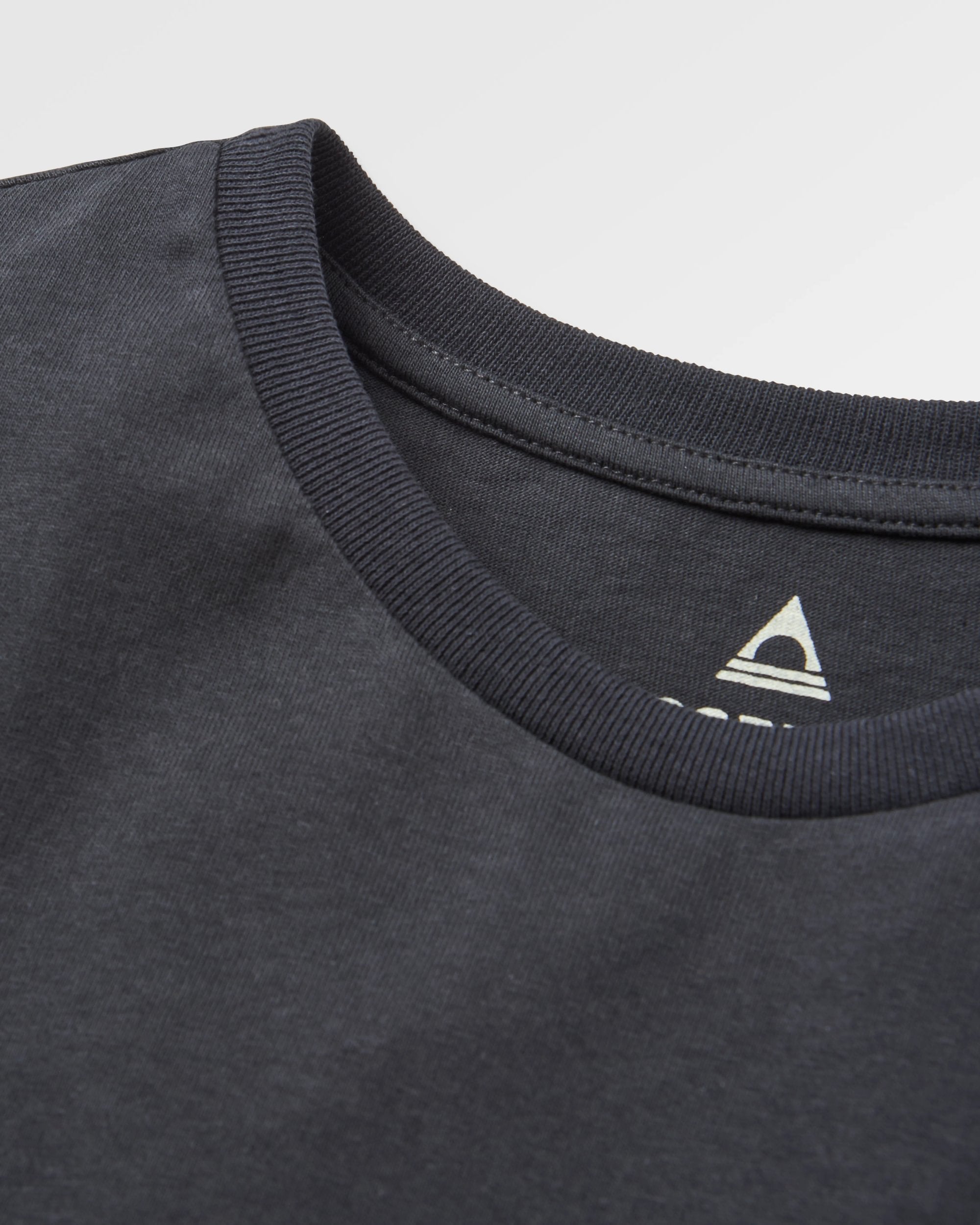 Roamer Men's Recycled Cotton T-Shirt - Black - Flatlay