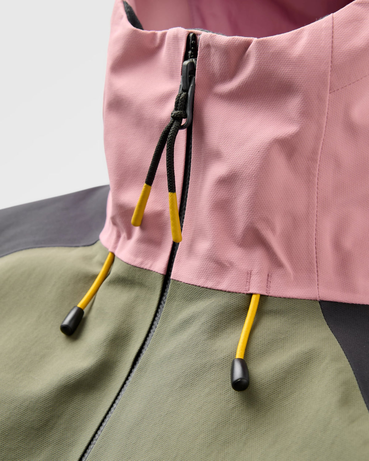 Serein Waterproof Anorak - Faded Black/Dusty Olive - Flatlay