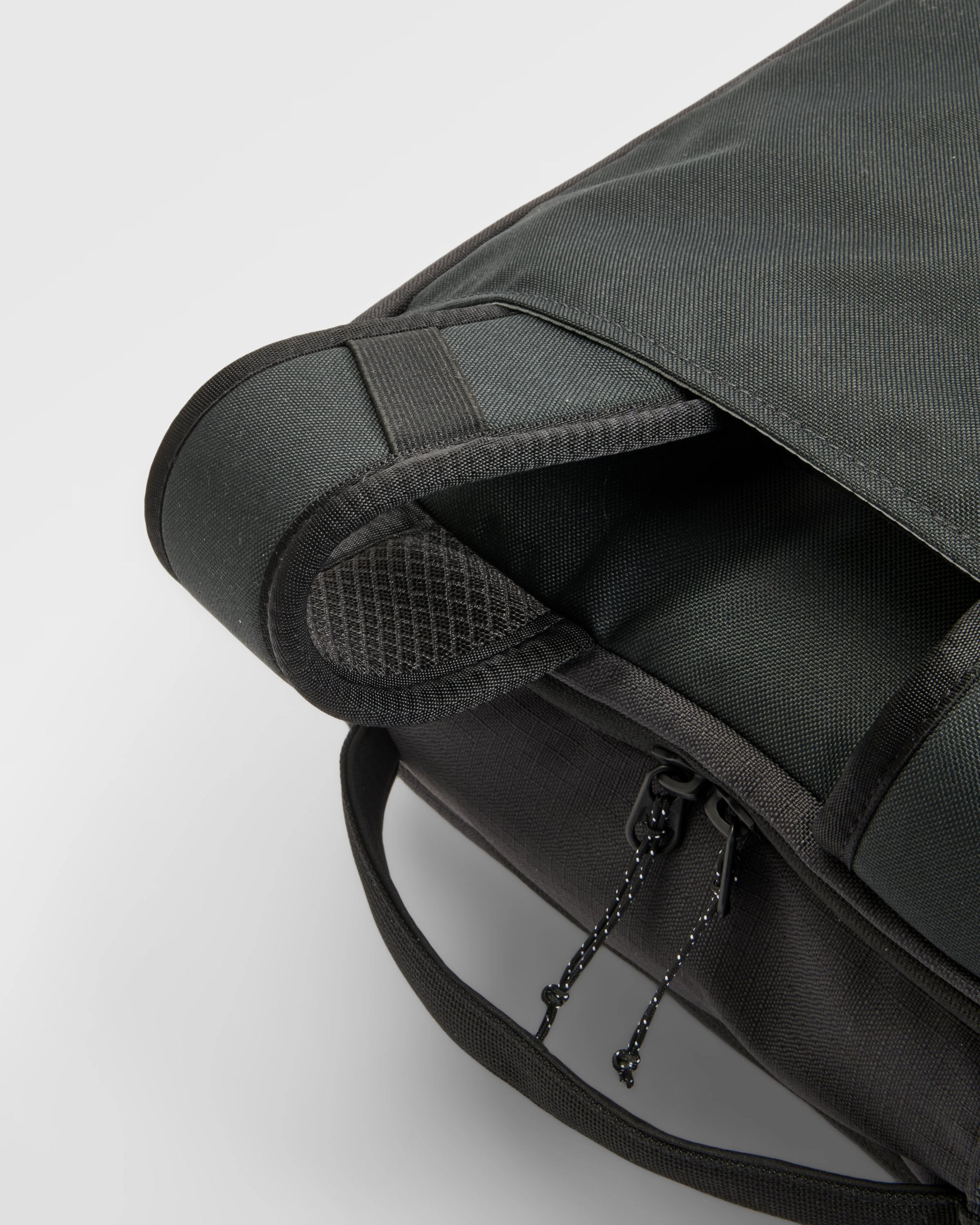 Odyssey 18L Travel Pack - Black - Flatlay