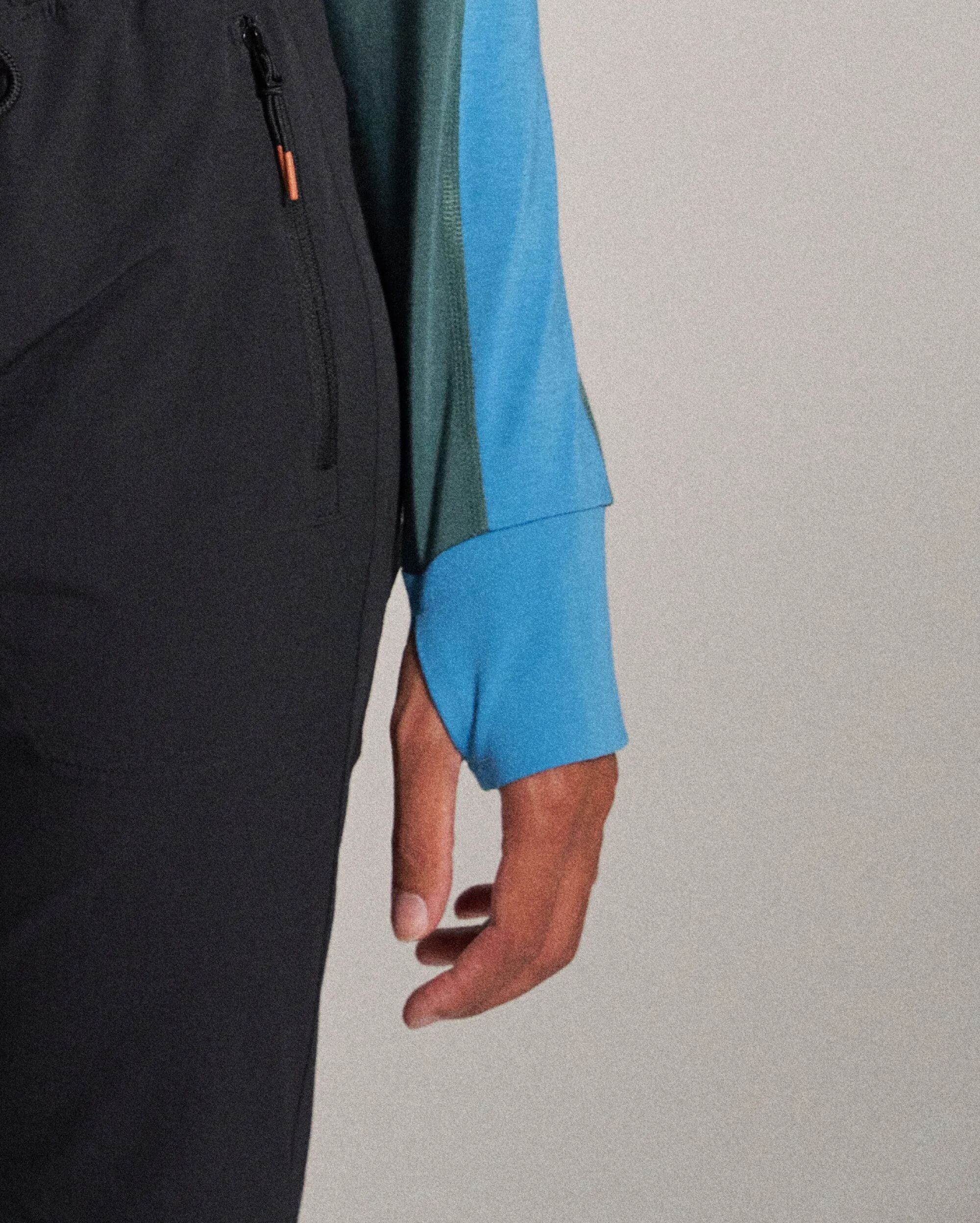 Chase The Light Drirelease® Active LS T-Shirt - Deep Ocean - Studio Model