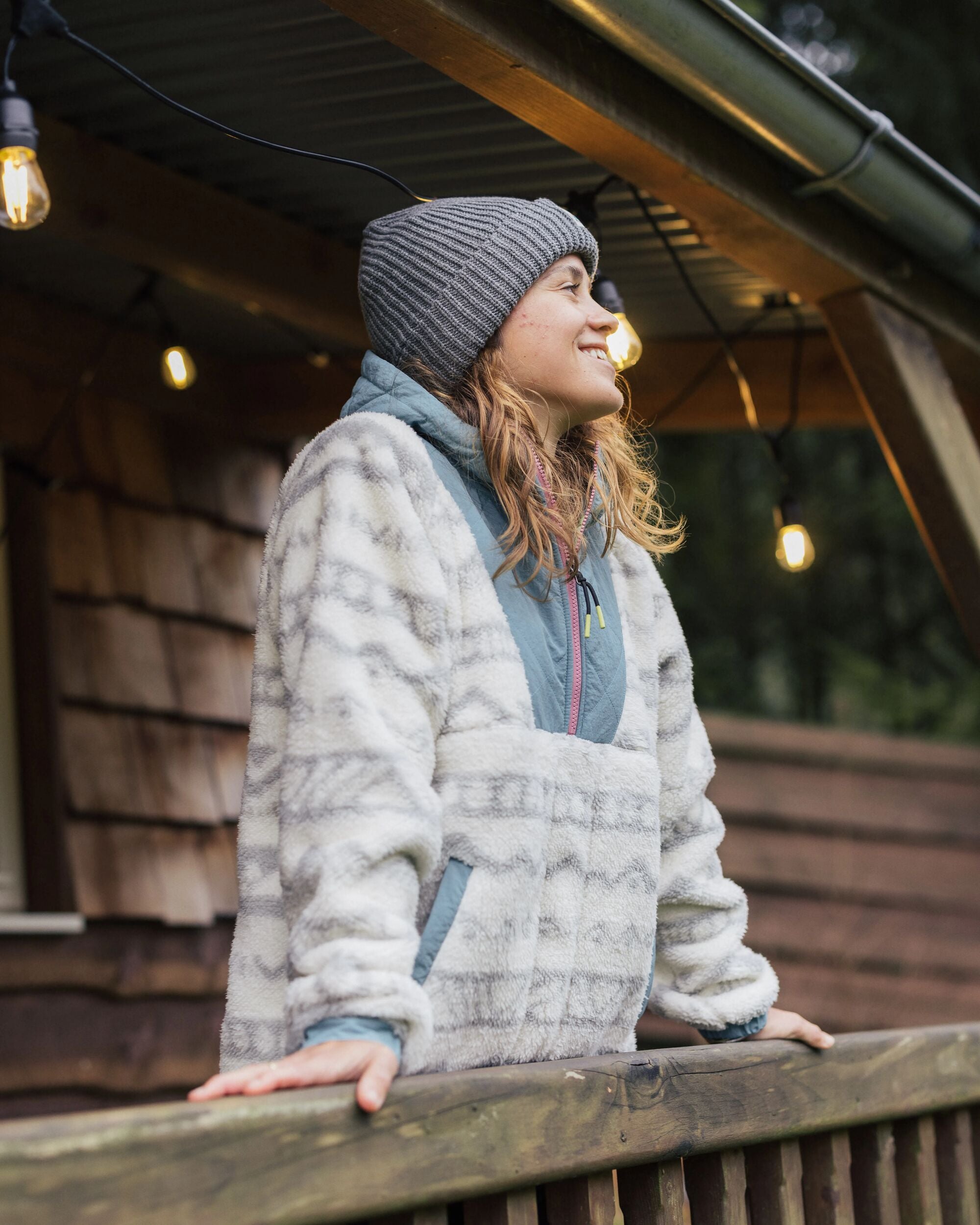 Polaire à Capuche en Sherpa Recyclée Beaumont Moutain Geo Blanc