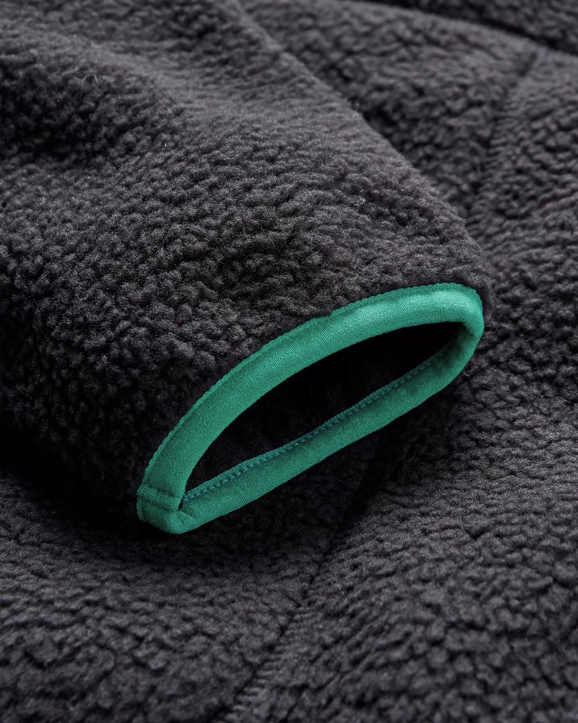 Maine 1/2 Zip Recycled Sherpa Fleece - Black - Flatlay