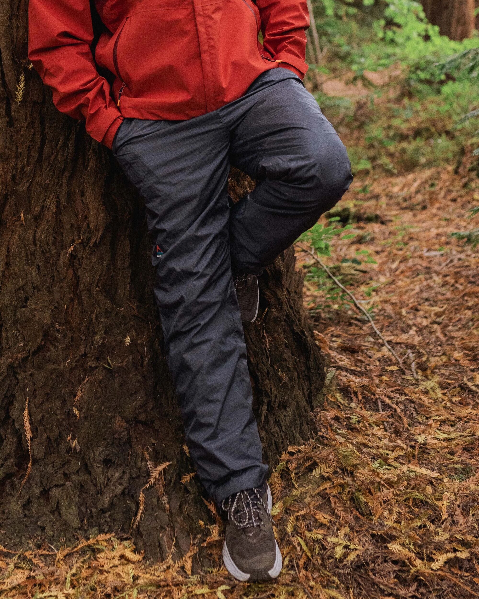 Gusto Windshell Trouser - Charcoal - Lifestyle