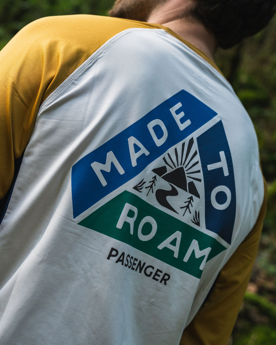 Range Recycled Active LS T-shirt - Dusty Ochre/ Vintage White - Lifestyle